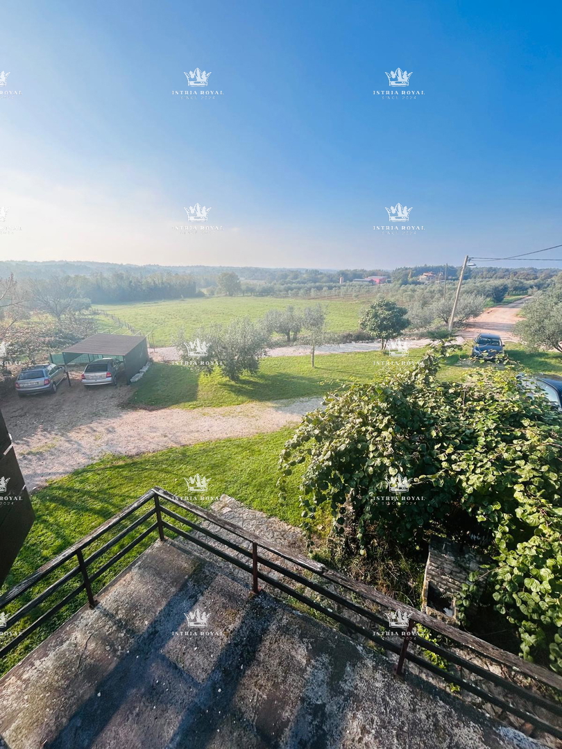 Hiša z razgledom na morje na območju Istre – 170 m² bivalne površine na 665 m² zemljišča | Cena: 250.000 €